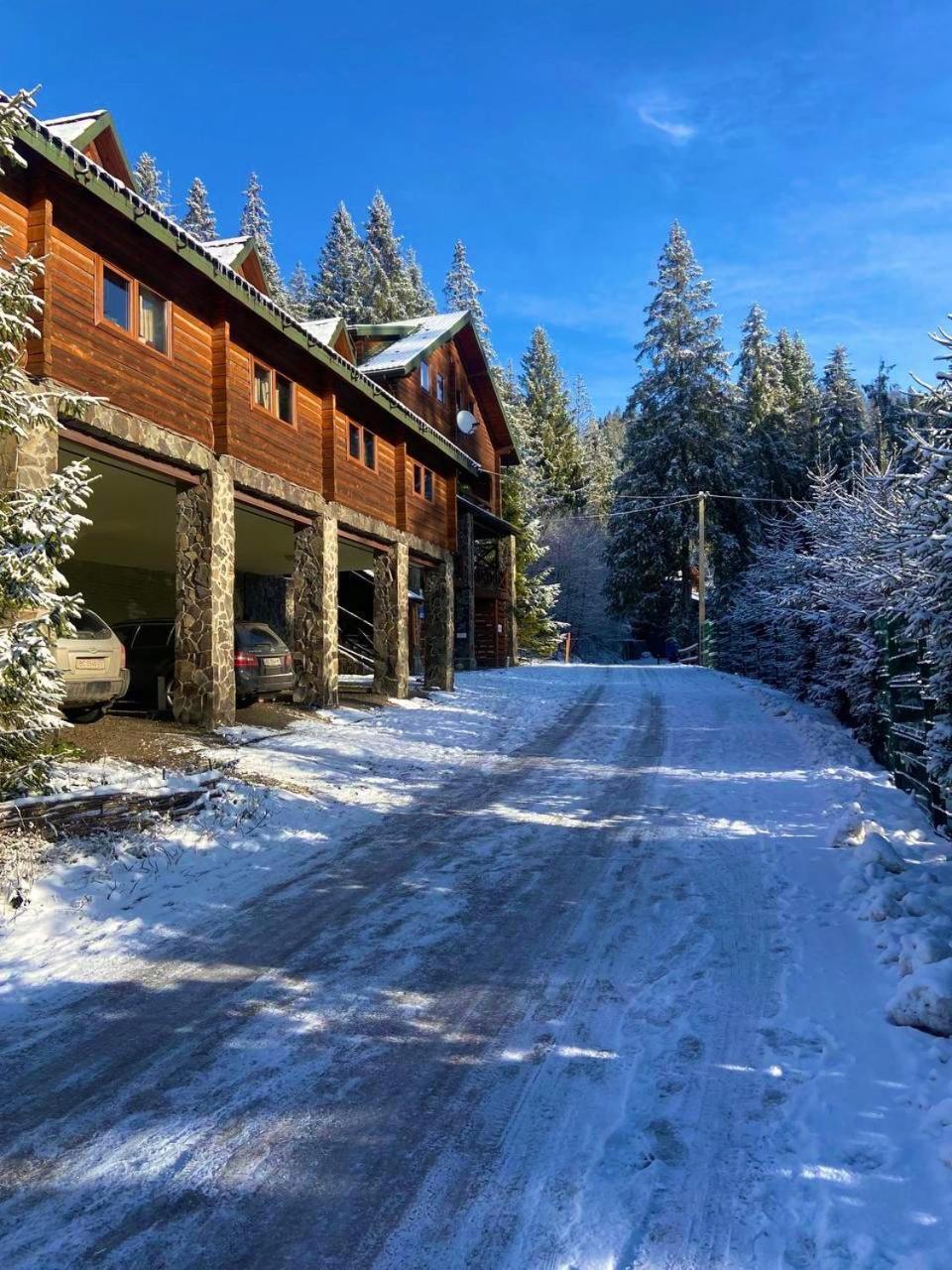 Hotel Skelia Volosyanka  Esterno foto